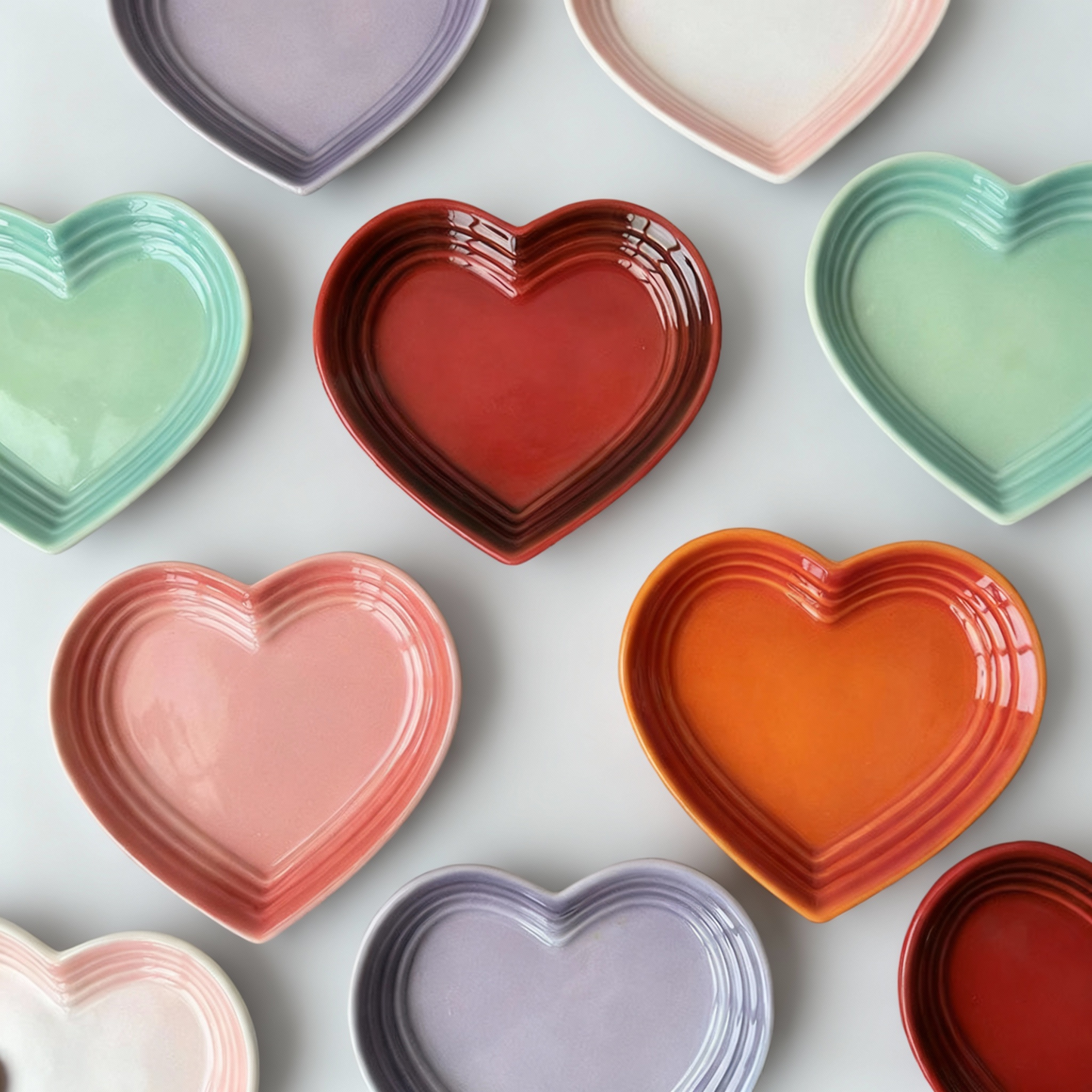 heart-shaped 4.72-inch ceramic pet plate for cats and dogs - image 1